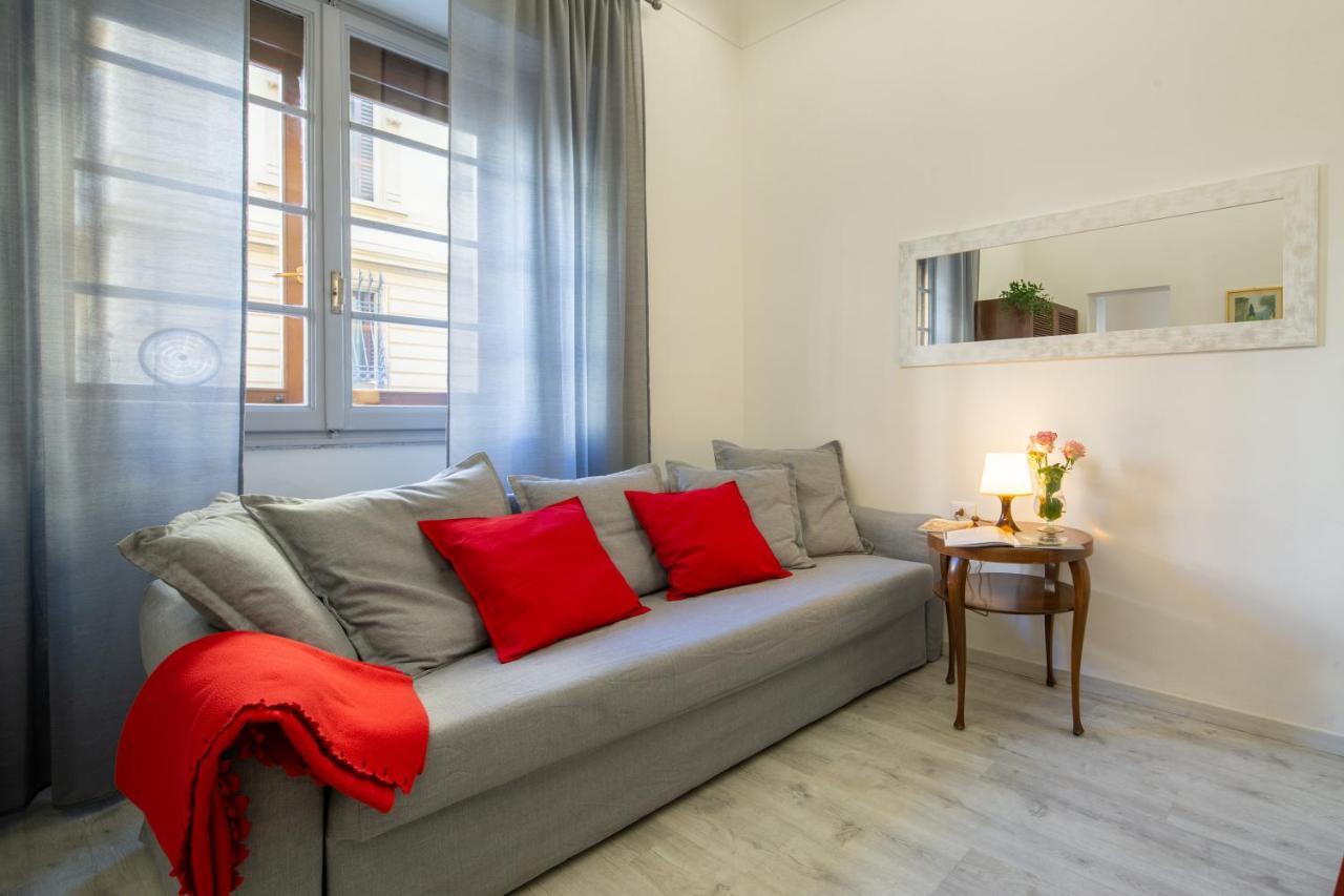 Central Station Apartment By Mmega Флоренция Экстерьер фото