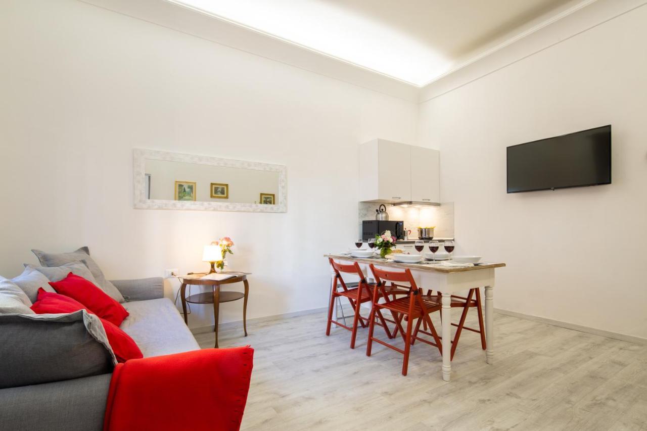 Central Station Apartment By Mmega Флоренция Экстерьер фото